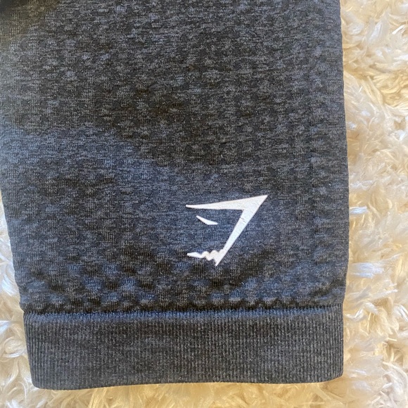 Gymshark Vital Seamless Leggings (black marl colour) - Picture 4 of 5